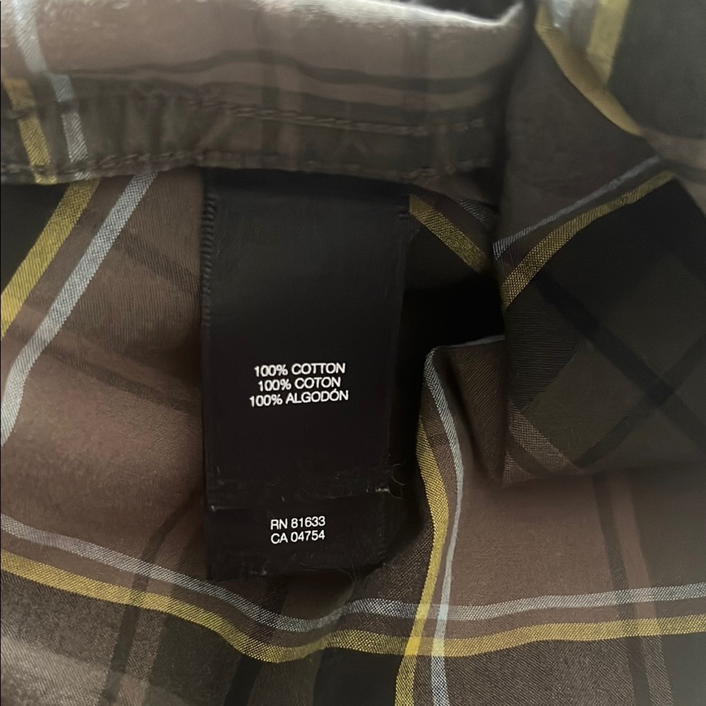 ๐ณ๏ธโ๐ Kenneth Cole Plaid Button-Up Shirt - Picture 6 of 9
